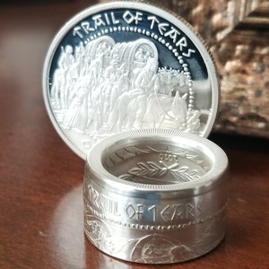 Very RARE 2010 SHAWNEE TRIBE Trail Of Tears 1oz Silver Proof Coin converted into a beautiful Ring image 3