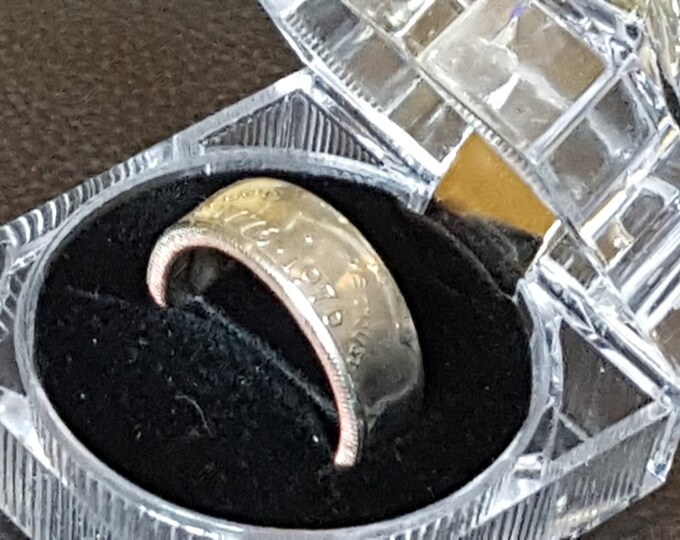 1776-1976 Bicentennial Silver Half Dollar Coin Ring w/ Mirror Finish | Double Sided | Straight Wall | Slightly Beveled Comfort Fit Sides