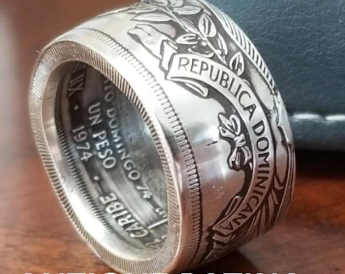 Rare 1974 Silver Dominican Republic Un Peso "DIOS PATRIA LIBERTAD" Heritage Coin Ring (12th Central American Caribbean Games) Wide Band Ring