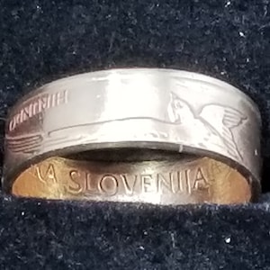 1998 Slovenia 2 tolarja, Barn swallow bird, animal wildlife coin (Perfect for Mothers Day, Valentines Day, Birthday Gift, Heritage Rings)