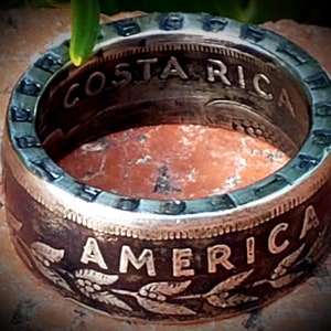 Republica De Costa Rica 2 Colones 1948-1978 - various years. Coin Ring