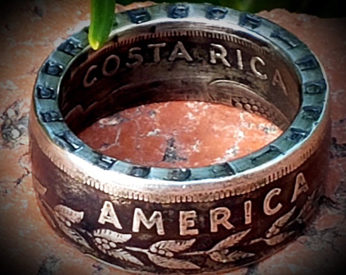 Republica De Costa Rica 2 Colones 1948-1978 - various years. Coin Ring