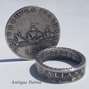 1958-2001 SILVER Italian 500 Lire COIN RING.  Italian Lira detailed stamping, crests of Italy or Italiana facing out. Familia Heritage Band!