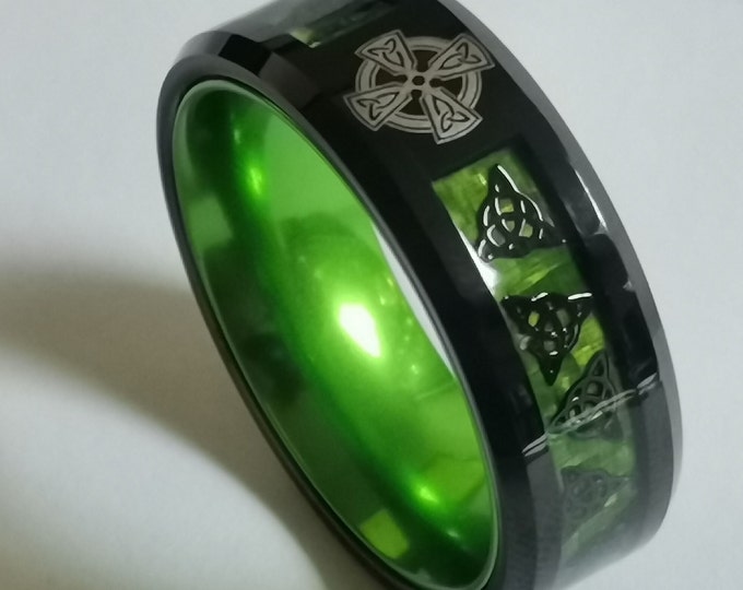 8mm CELTIC TRINITY Ring | Green Carbon Fiber Inlay with Black Trinity Knot Symbol overlay | Wedding Band, Engagement Ring   (US Sizes 6-16)