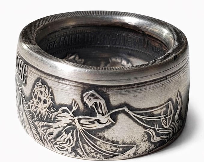 RARE LIMITED EDITION:  "Black Horse Of Famine" from The Four Horsemen of the Apocalypse Series 999 Solid Silver Coin Ring (1oz Ounce Silver)