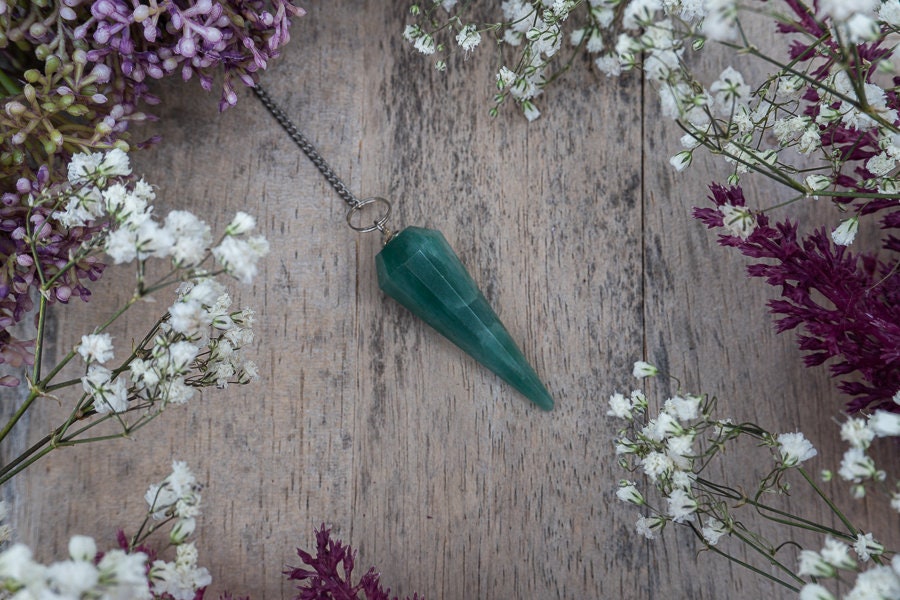 Pendule Radiesthésie Aventurine Verte Divination Wicca Cristal Sorcière Ésotérique