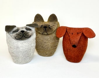 Pet urns - for cats and dogs