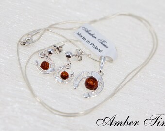SET0106 Horseshoe Sterling Silver 925 & Natural Baltic Amber Pendant and Dangle Earrings. Amber Horseshoe Set
