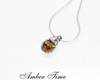 ZB0263 Hedgehog Natural Baltic Amber Pendant & Sterling Silver 925. Amber Hedgehog