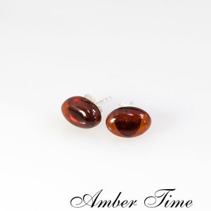 SB0088 Oval. Natural Baltic Amber Oval Stud Earrings. Sterling Silver 925