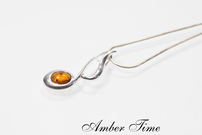 Silver Note Music Note ZB0196 Baltic Amber Note Tune Pendant /& Sterling Silver Ag 925
