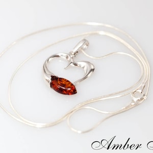 ZB0136 Amber Heart. Natural Baltic Amber Heart Pendant & Sterling Silver 925