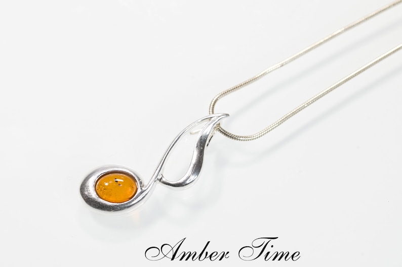 Silver Note Music Note ZB0196 Baltic Amber Note Tune Pendant /& Sterling Silver Ag 925