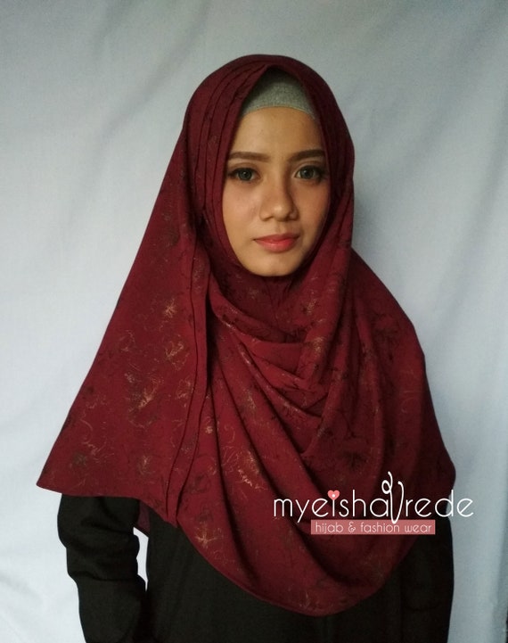 Instant Hijab Myeishavrede AINA Gold Flowers Maroon Color Premium