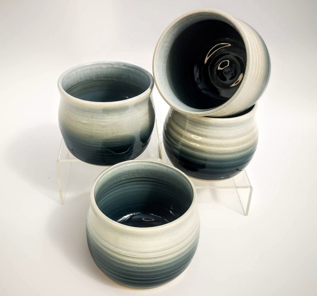 Beakers, Tea Cup, Coffee Cup, Ceramic Cup, Soft Drink Beakers, Hand