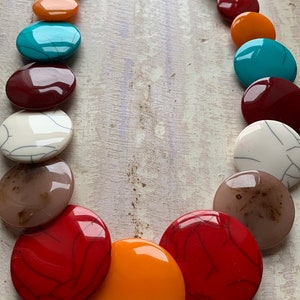 BIG BEAD Disc NECKLACE. Multicoloured Costume Jewellery, Feature Necklace. Statement Necklace image 3