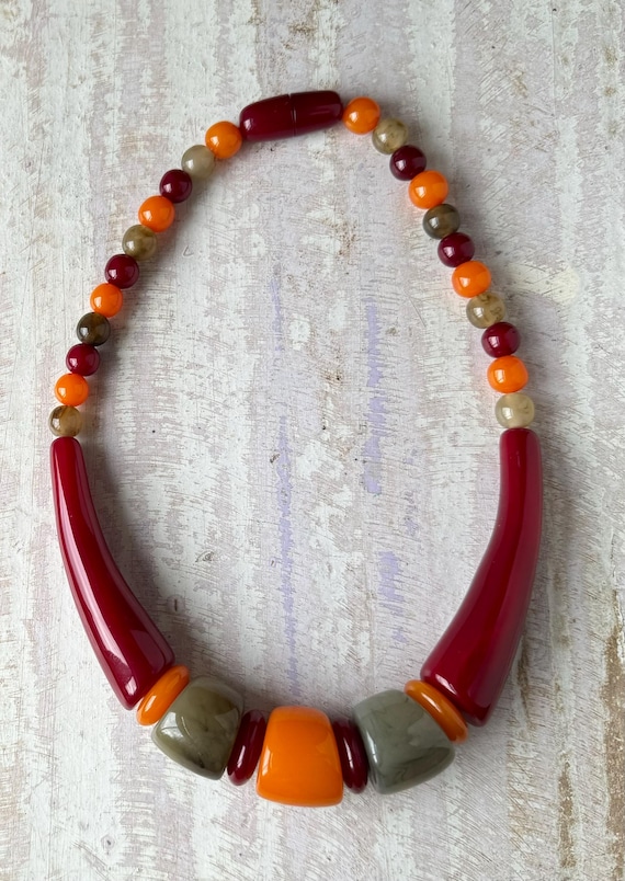 【新品】BIG SYNTHETIC RESIN BEADS NECKLACE BIG SYNTHETIC RESIN BEADS NECKLACE – m's braque
