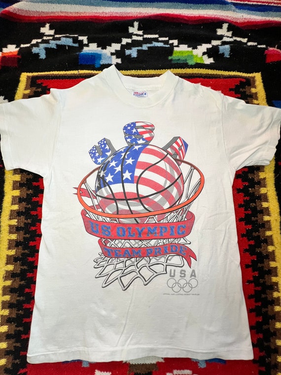 Vintage Olympic USA Basketball T-shirt