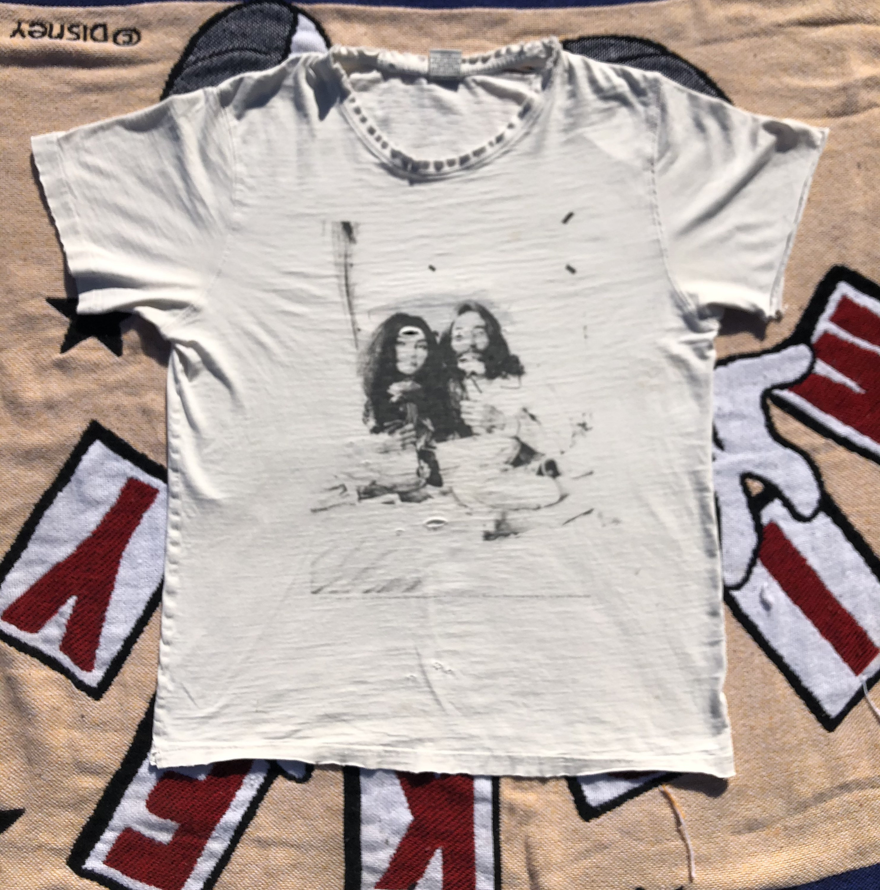 Vintage John Lennon and Yoko Ono T-shirt (L) - Etsy Vintage John Lennon and Yoko Ono T-shirt (L) - Etsy