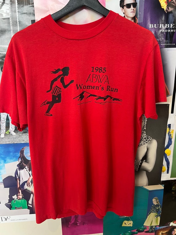 1984 Womens Run T-shirt (L) - image 1