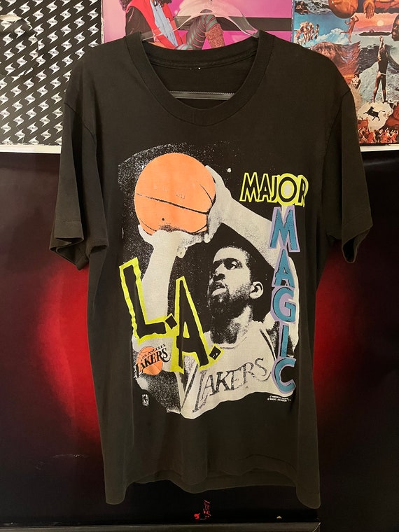 Vintage Magic Johnson T-shirt (L) - image 2