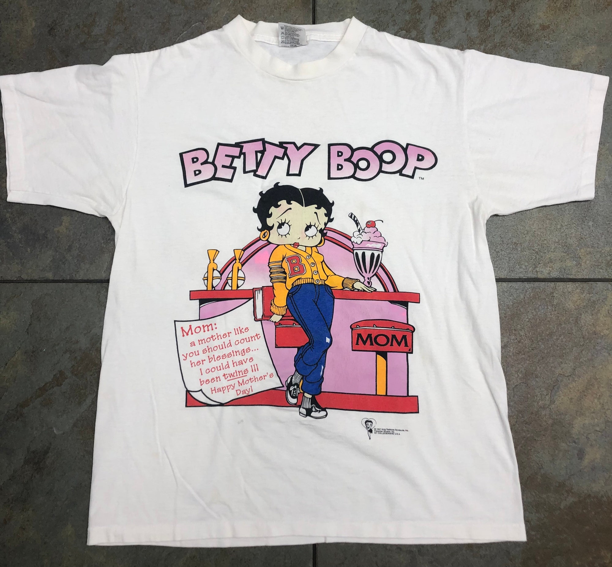 Vintage Retro Betty Boop T-shirt Vintage Retro Betty Boop T-shirt