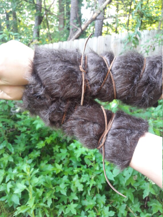 faux fur arm wrap