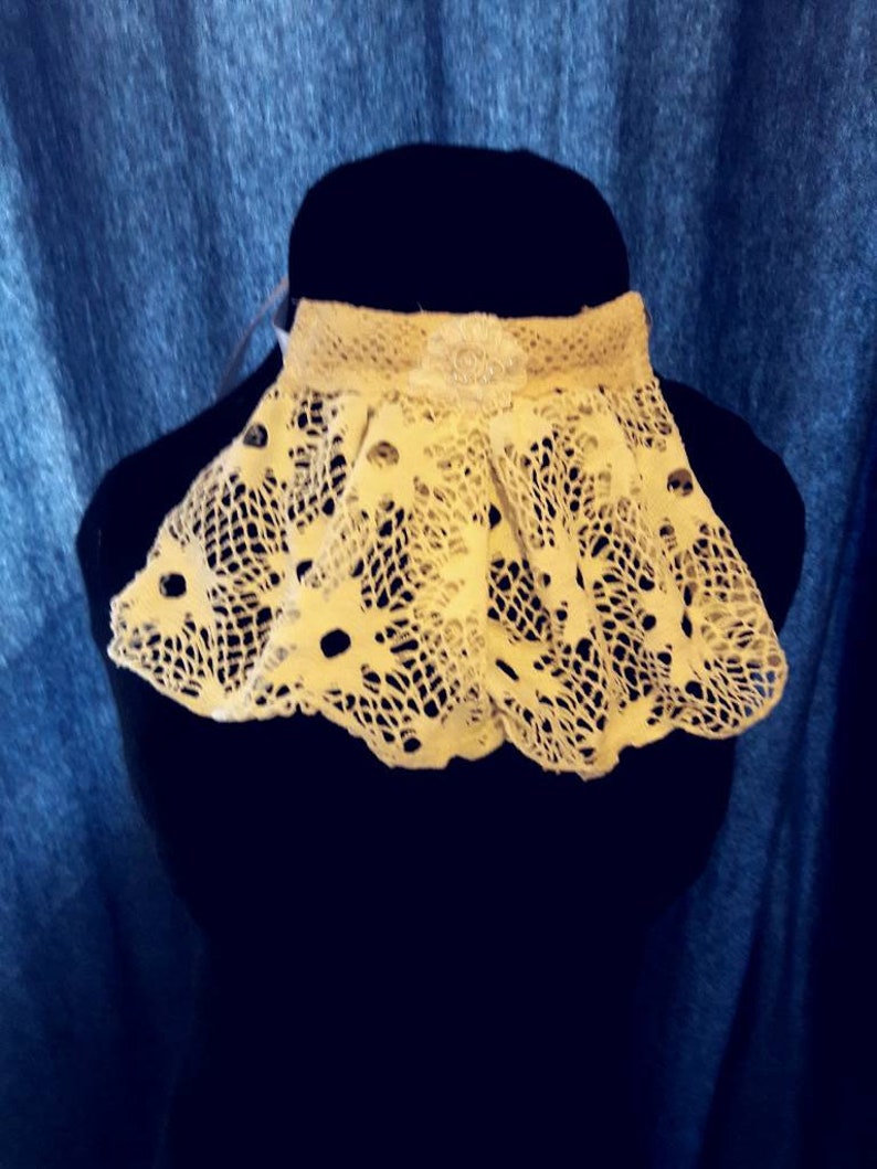 White Lace Jabot Lace Costume Cravat Lace Victorian Ascot