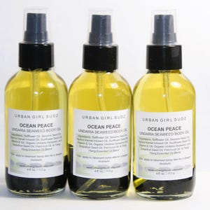 Undaria Seaweed Body Oil for Women and Men to help enrich the skin and leave a natural glow