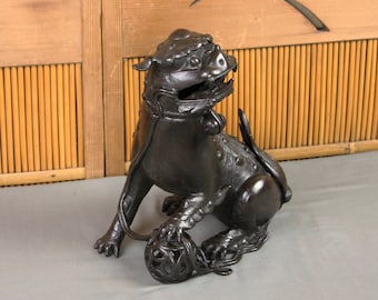 Large antique Chinese bronze temple lion incense burner, 11.5", Buddhist temple guardian Fu dog, fearsome, friendly, beautiful patina, C1900