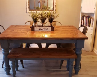 Rustic Farmhouse Dining Table: Customizable Elegant Design
