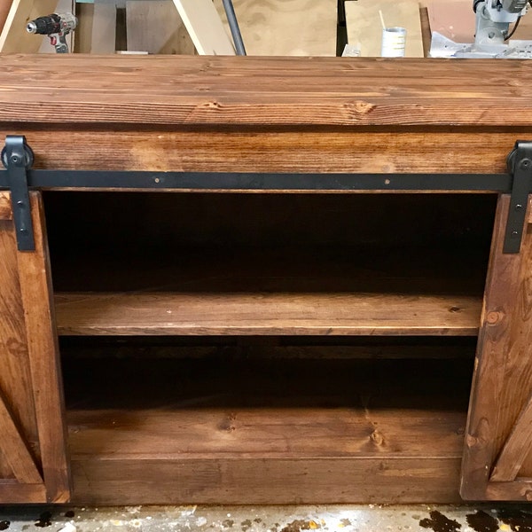 Sliding barn doors console/tv stand/buffet