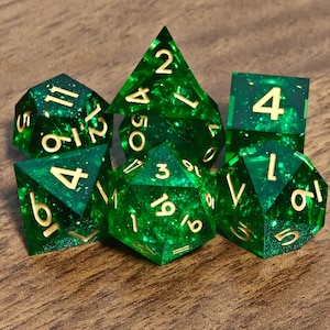Handmade Green DND Dice Set, Green Star Sharp Edge D&D Dice Full Set, Dungeons and Dragons Polyhedral RPG D6, D20 Dice, DND Gift