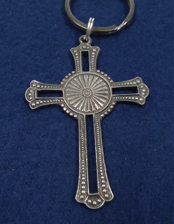 Antiqued Pewter Eastern Style Cross Key Tag - image 2