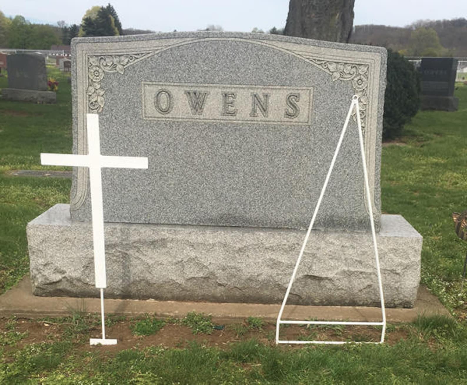 Set of 2 Memorial Cross and Wreath Stand for grave Etsy