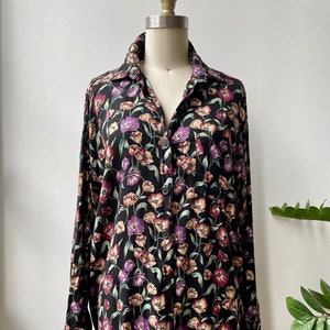 Vintage 90s unisex floral rayon collared shirt