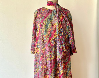 Vintage 1980s Pauline Trigere Floral Dress