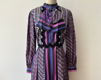 Vintage 1960s Purple Op Art Mixed Print Dress