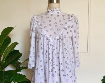 Vintage 70s White Printed Ruffled High Neck Puff Sleeve Dress / Size S