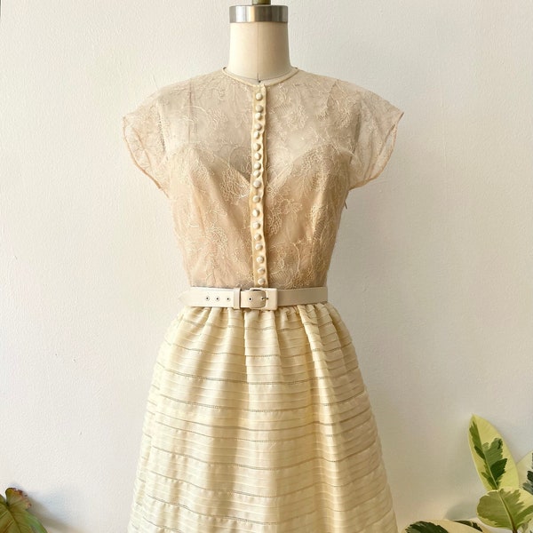 Vintage 1990s Oscar de la Renta Illusion Spitzen Rüschen Kleid