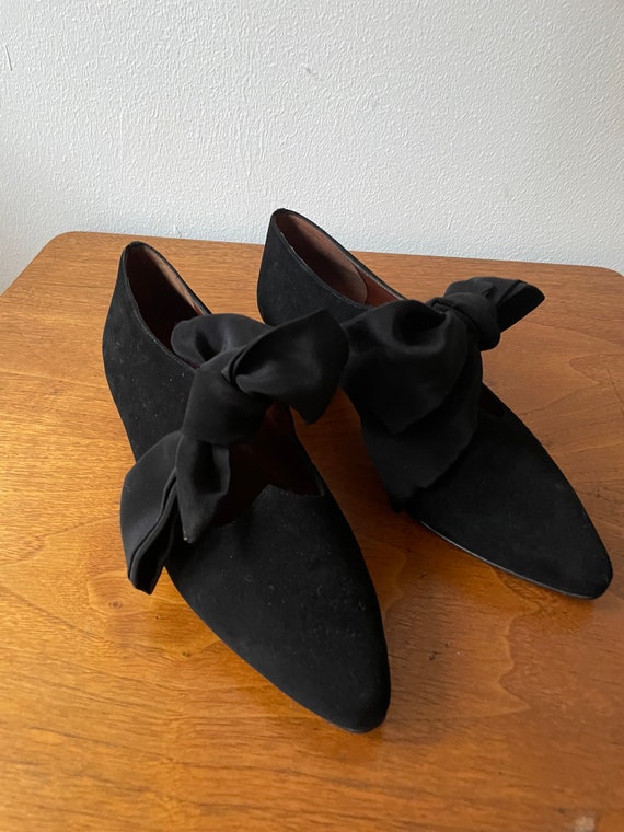Vintage Deadstock Black Suede Bow Heels