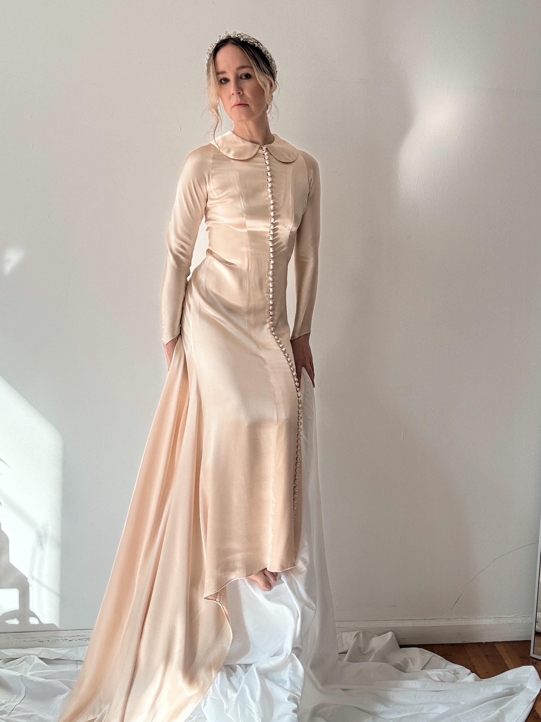 Vintage 1930s Silk Satin Crepe Ivory Gown
