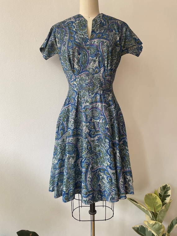 1950s Watercolor Paisley Print Fit And Flare Dress - image 2