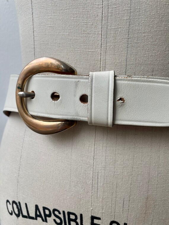 White leather and French medallion novelty waist belt Gem