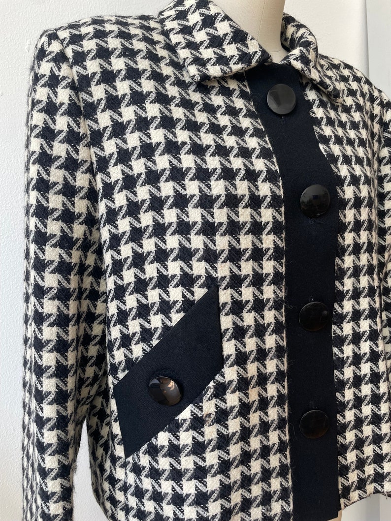 Vintage 1960s Wool Cropped Houndstooth Jacket image 2