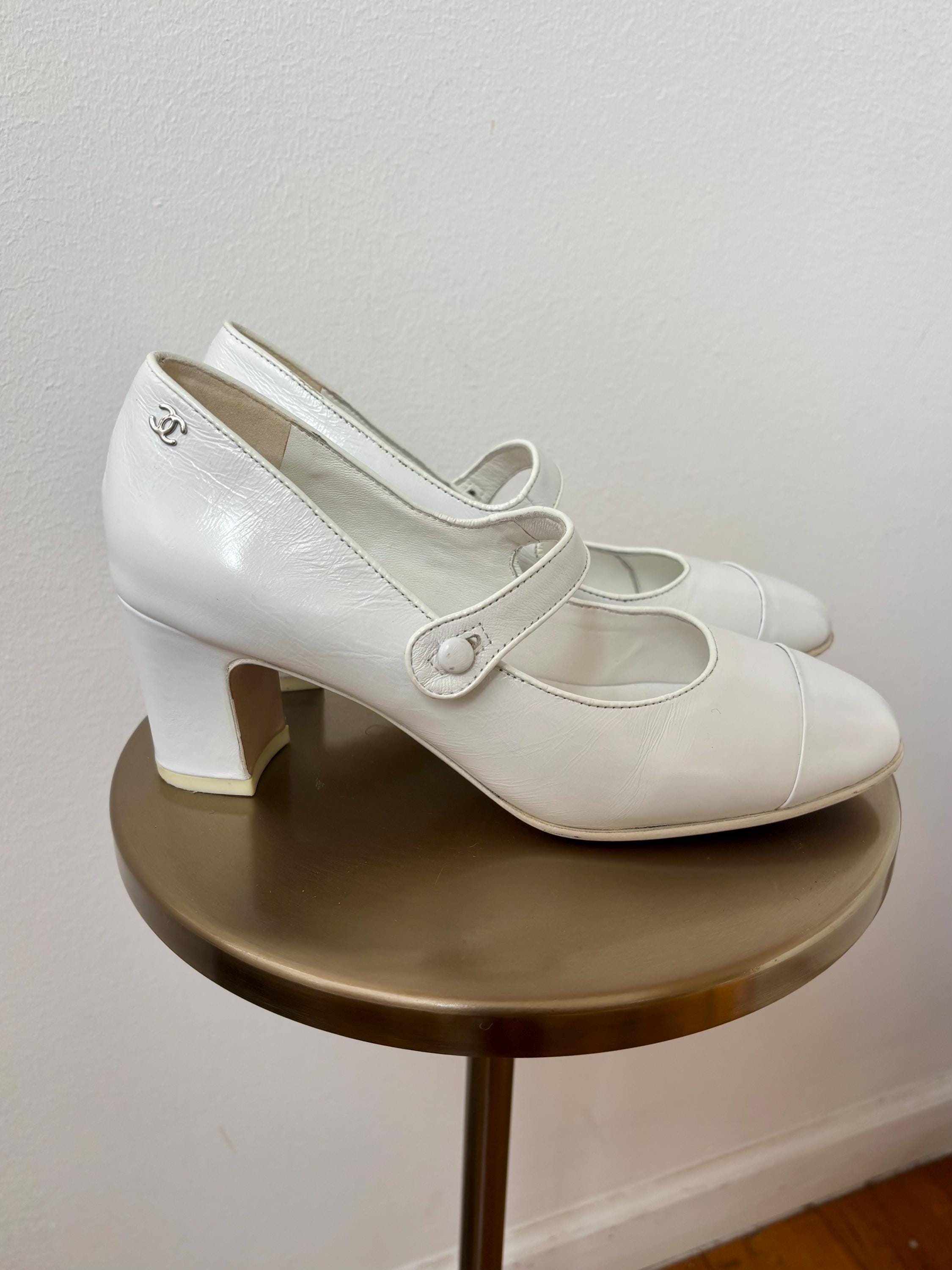 ヒール130mm 25S★【CHANEL】メリージェーン ホワイト Mary janes - Lambskin & grosgrain, white & black — Fashion