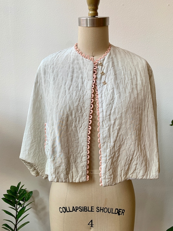 1950s Lord and Taylor Cropped Quilted Bed Jacket S
