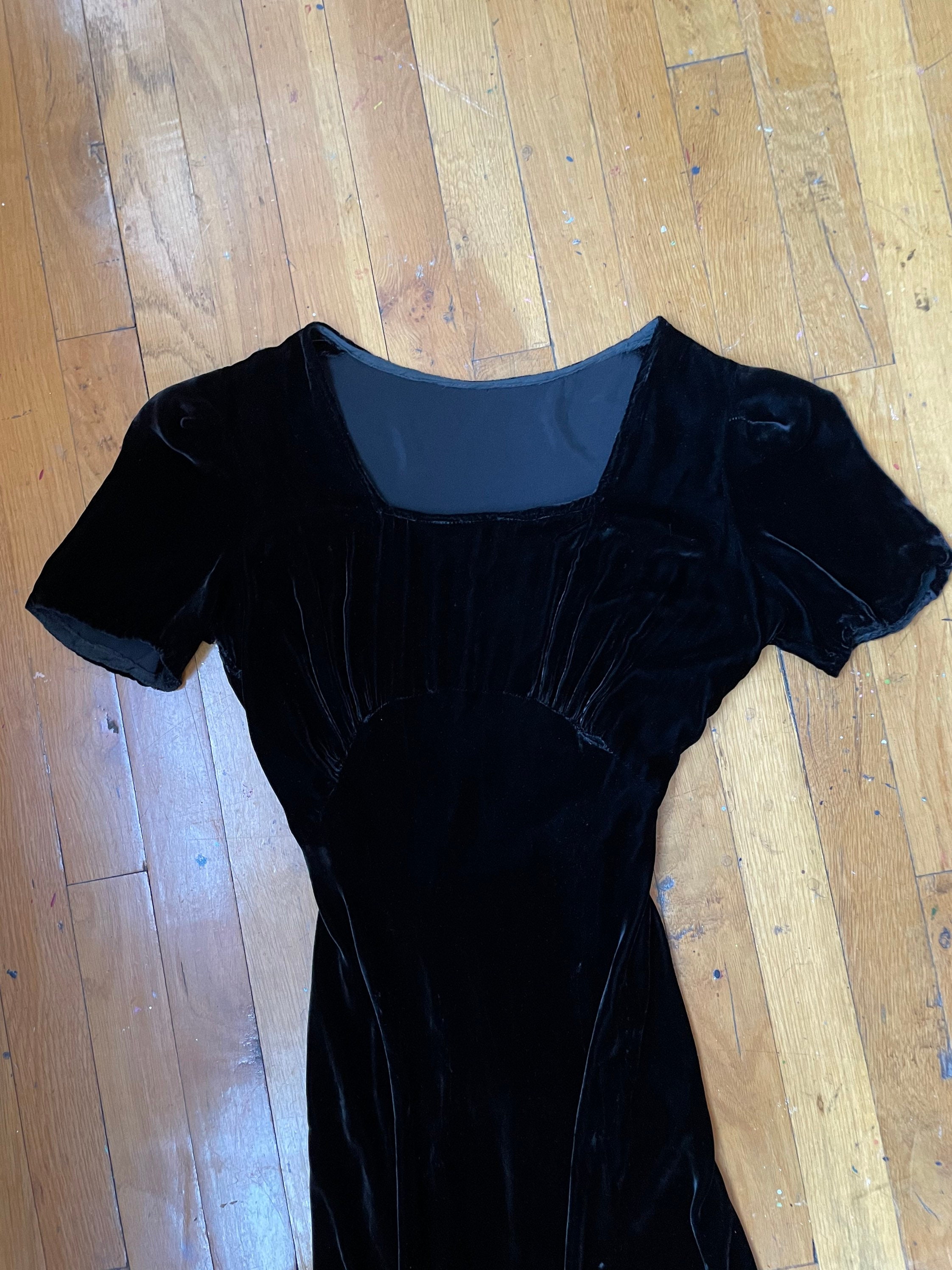 1930s Black Silk Velvet Gown - Etsy