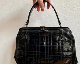 Vintage 50/60s black patent leather handbag