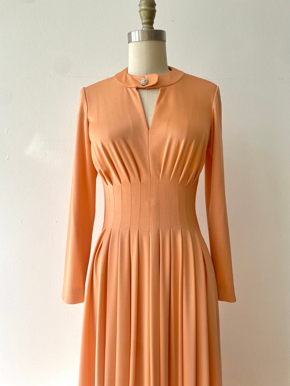 Vintage 1970s Peach Pleated Jersey Maxi Dress - image 2